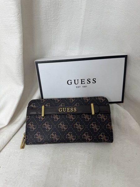 جزدان مصاري حجم كبير guess