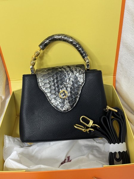 Lv حجم صغير