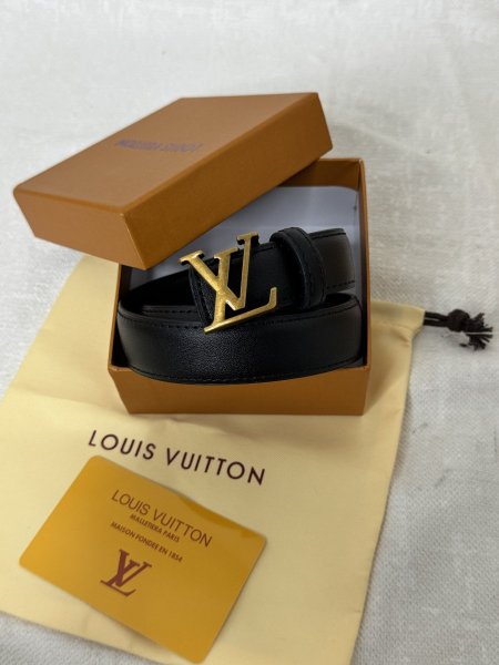 قشاط lv