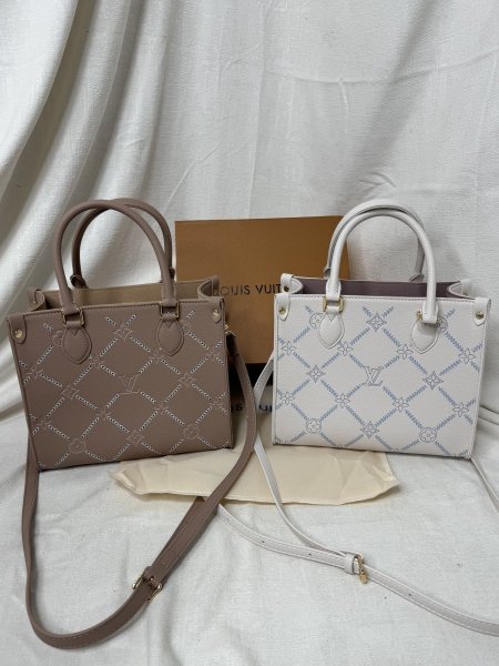 Lv مربع حجم وسط 25cm