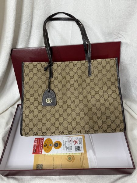 جوتشي حجم كبير مربع 40cm